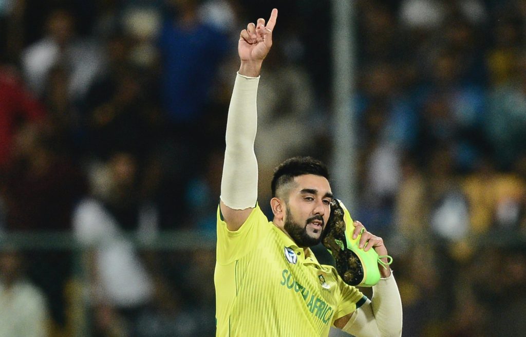 Tabraiz Shamsi phone call boot