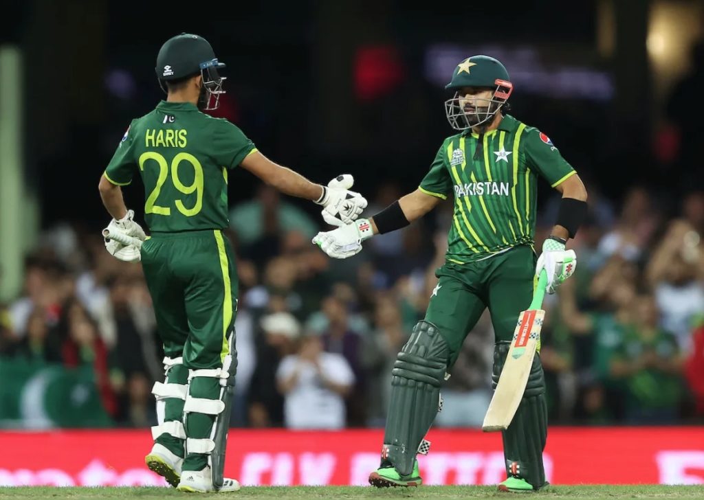 Mohsmmad Rizwan congratulates Babar Azam