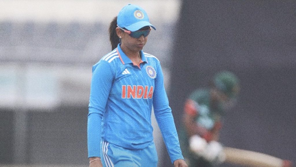 Harmanpreet Kaur India dejected