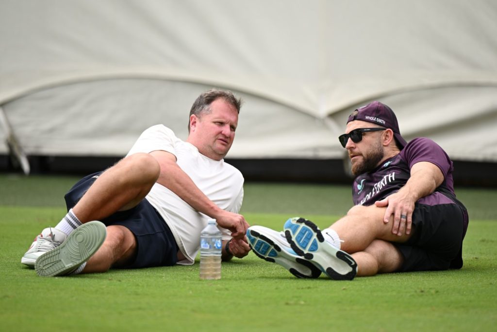 SYDNEY, AUSTRALIA - JANUARY 02: England coach Brendon McCullum speaks with Director of Mens Cricket Rob Key during an England Test cricket squad training session at Sydney Cricket Ground on January 02, 2026 in Sydney, Australia. (Photo by Gareth Copley/Getty Images)